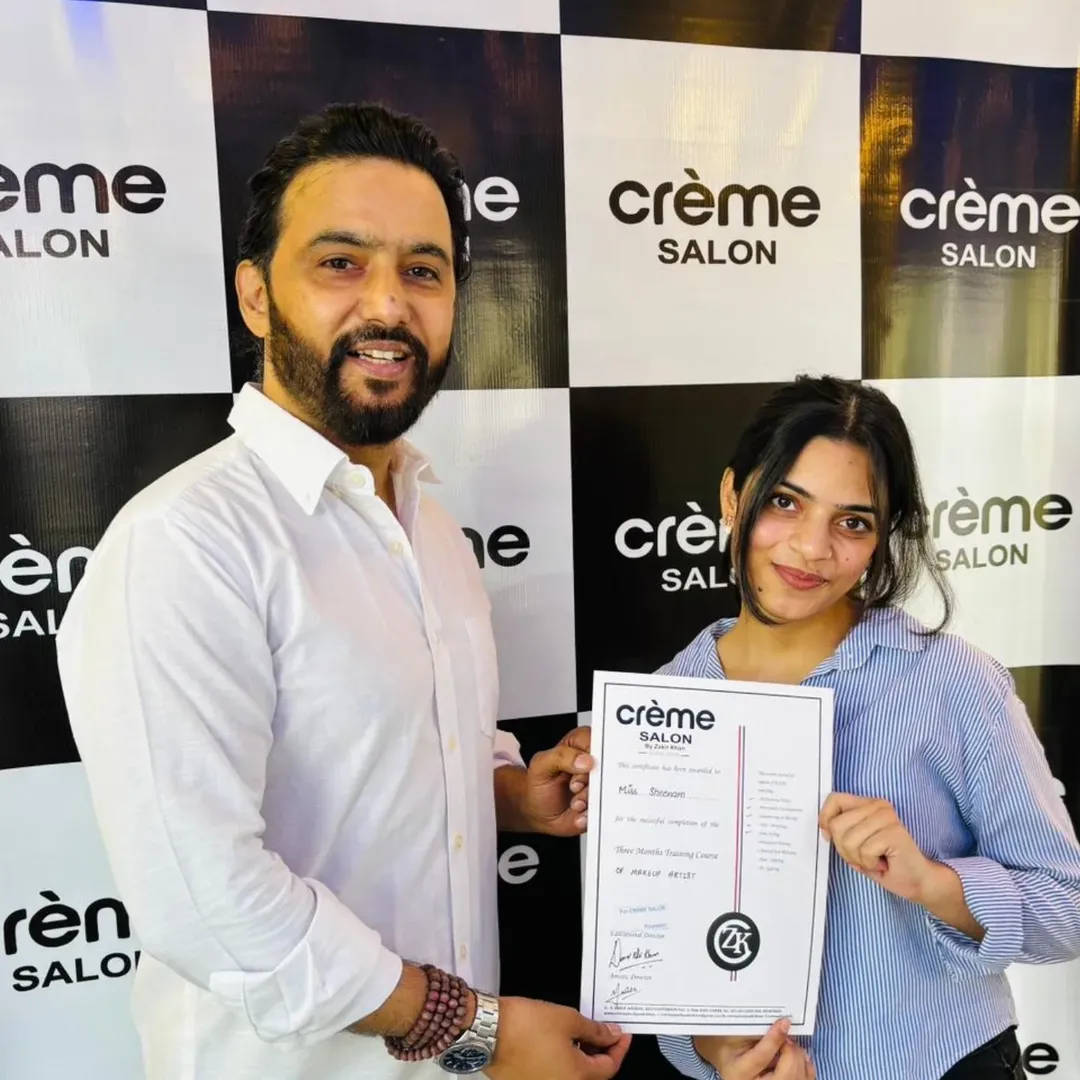 Feeling proud to receive this certificate today!Heartfelt thanks to my teachers🤗 for the great